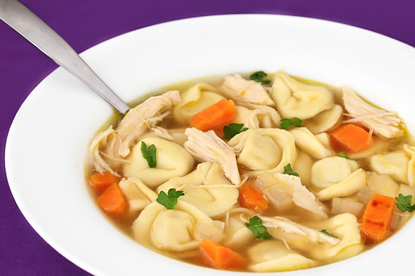 https://www.parentmap.com/images/article/7346/Chicken_Tortellini_Soup_by_Gimme_Some_Oven.jpg
