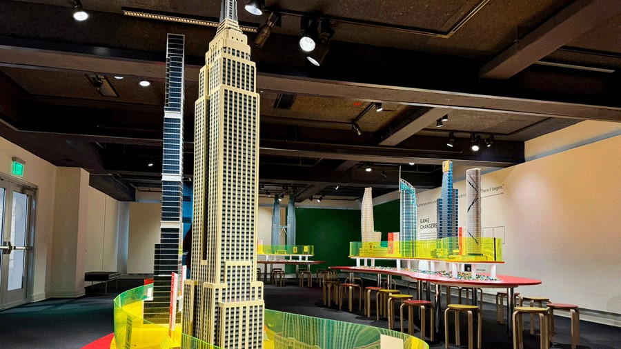 The Empire State Building and other iconic skyscrapers replicated entirely with Lego bricks