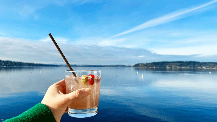 Argosy's Mistletoe Margarita on the Spirit of Seattle Christmas cruise