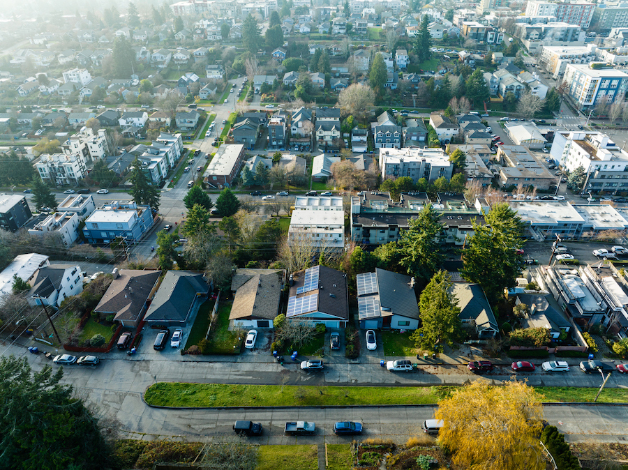 neighborhood housing between Genesee and Fairmount Park in West Seattle 