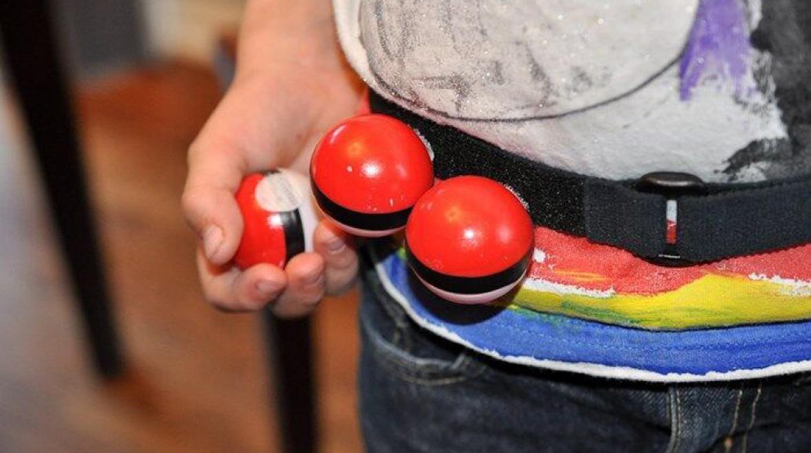 pokeball belt