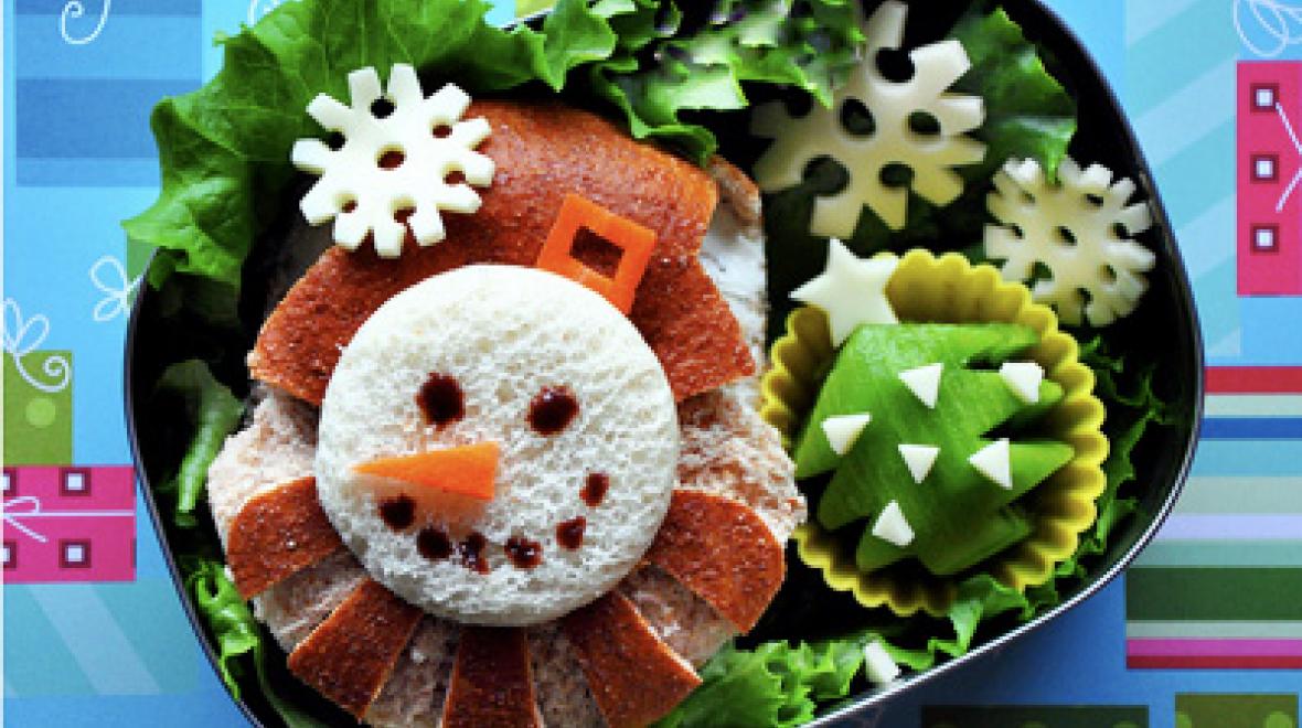 You Wont Believe These Adorable Christmas Themed Bento Box Lunches