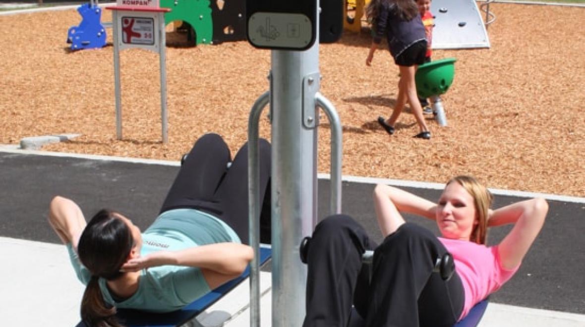 Playgrounds-parks-with-grown-up-fitness-equipment-Marymoor-Redmond-Eastside