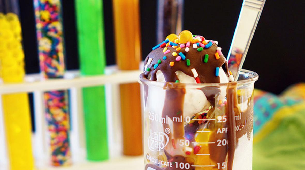 ice cream lab sundae