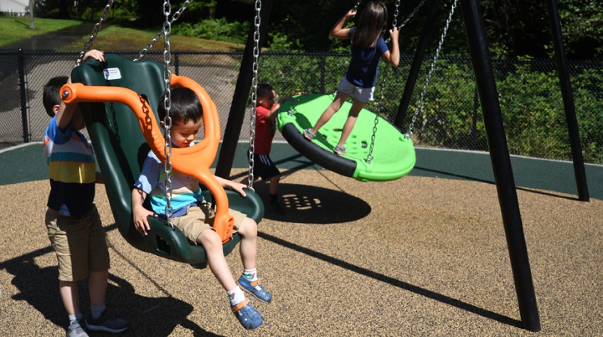 Seaview-park-edmonds-seattle-inclusive-accessible-playgrounds