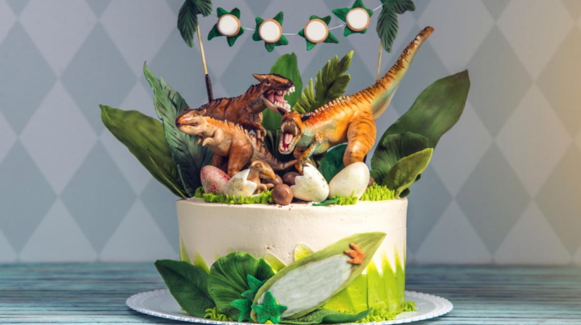 30+ AMAZING Ideas for a Dinosaur Birthday Party - Boy or Girl!