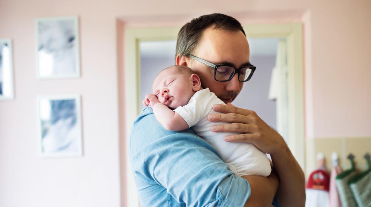 https://www.parentmap.com/sites/default/files/styles/1180x660_scaled_cropped/public/2022-06/dad%20with%20baby.jpg?itok=NvfELDqy