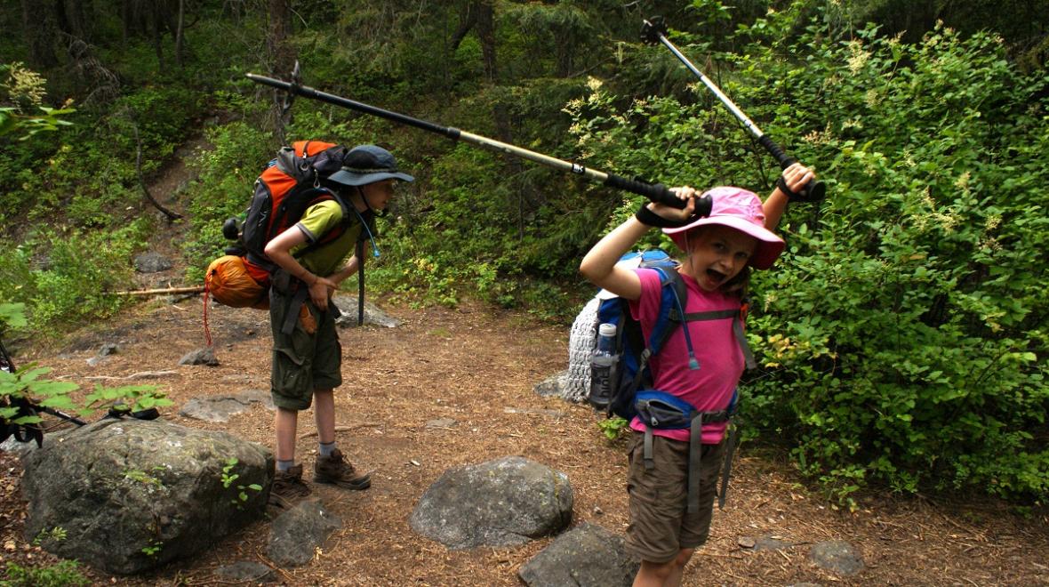 Kids with their packs hike along the Ingalls Creek trail near Blewett Pass among best Washington wildflower hikes