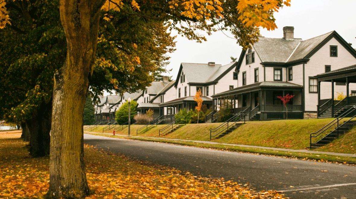 Officers’ Row rental accommodations at Fort Worden State Park, a cabin rental in Washington for Seattle families