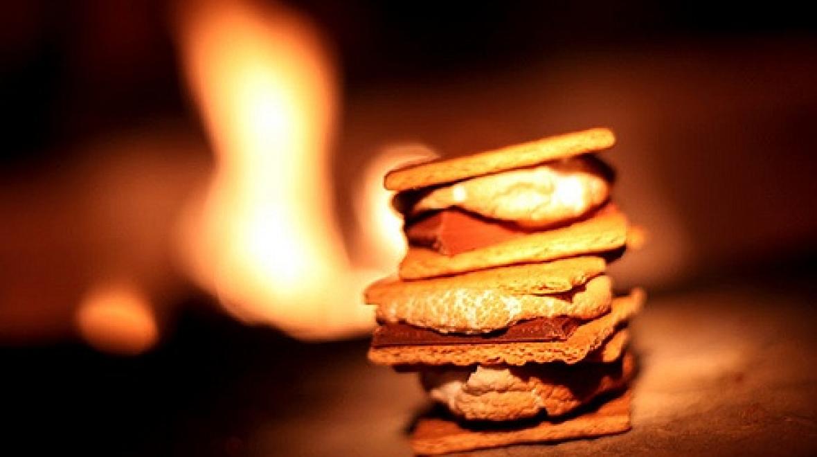 /eventImages/32395/campfire-smores.jpeg