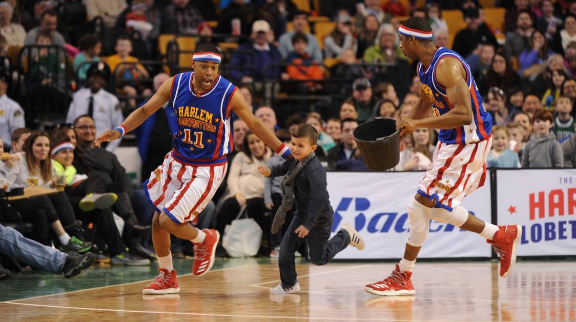 Harlem Globetrotters at Showare Center Seattle Area Family Fun