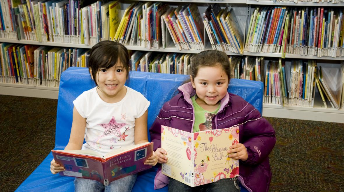 Reading Buddies at Sumner Pierce County Library Seattle Area Family