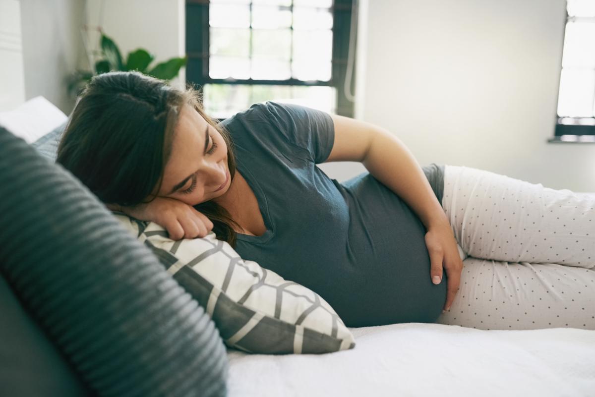 Tips for Surviving Bed Rest During Pregnancy | ParentMap