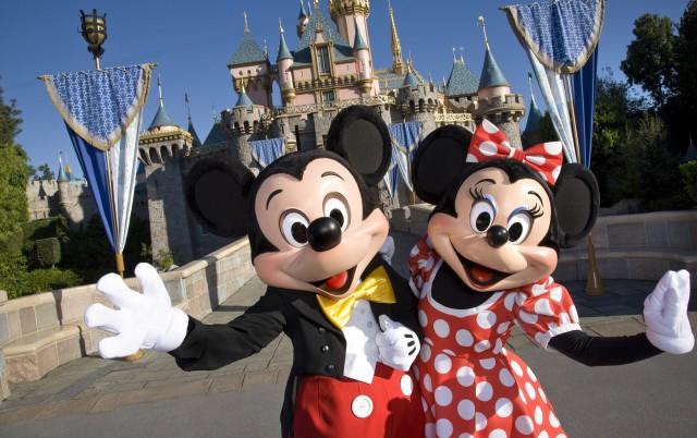 10 Tips For Taking Your Kids To Disneyland Parentmap