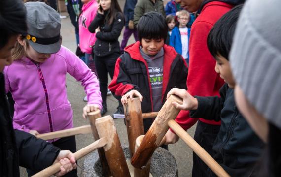 Mochi Tsuki, Japanese new year tradition is a free thing to do on Bainbridge Island near Seattle