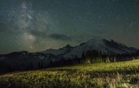 Watch for the Perseids meteor shower and spot the Milky Way near Seattle with these stargazing tips